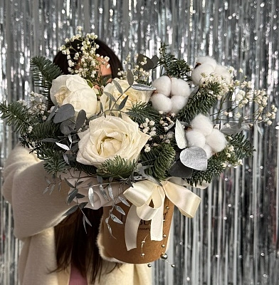 Композиция "Ледяной цветок"