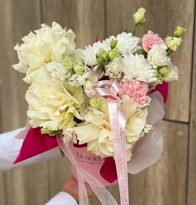 Композиция "Королева бала"