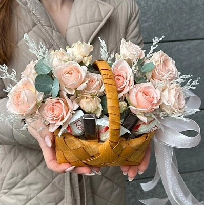 Композиция "Цветочный мир"