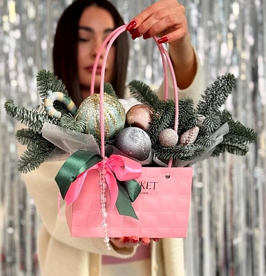 Композиция "Благородное собрание"